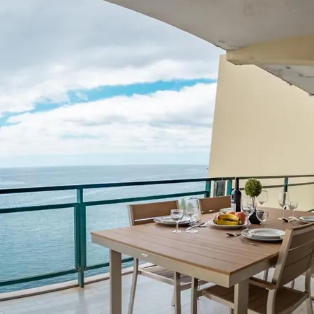 Atlantic Garden Front Formosa Apartment Funchal (Madeira)